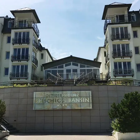 Seeschloss Meerblick * Ostseebad Heringsdorf